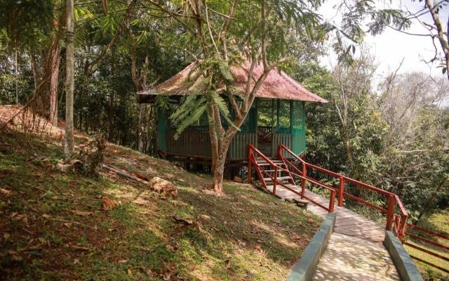 Amazonia Jungle Hotel