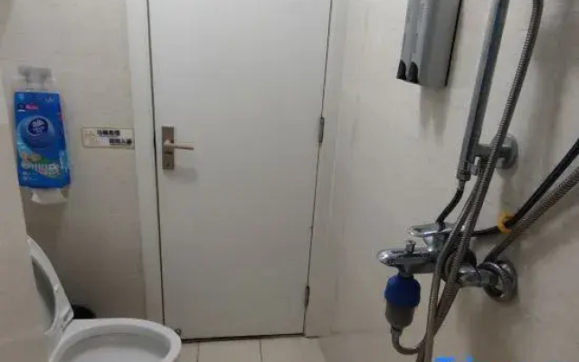 Shunyi Female Only Youth Hostel (Convention and Exhibition Center)