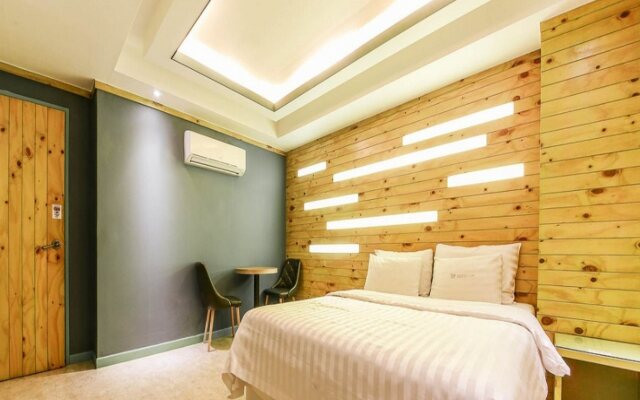 Hotel Navi