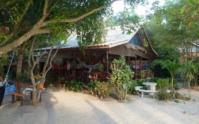 Two Rocks Bungalows