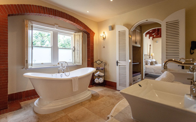 Franschhoek Country House and Villas