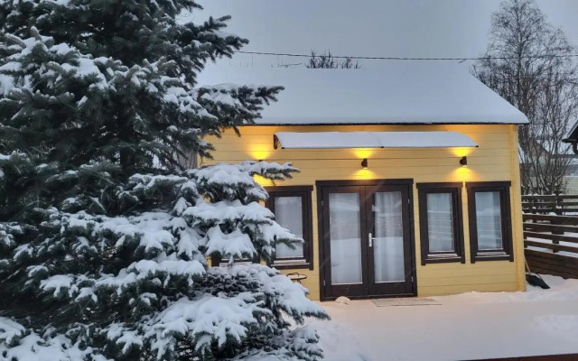 Tiny house near Viljandi lake