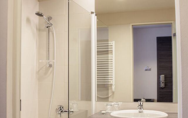 ETO Park Hotel Business & Stadium