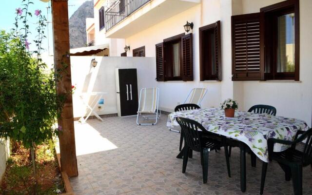 Sv001 Appartamento Agrusa con Giardino e bbq