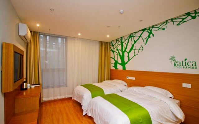 Vatica XuZhou XinYi Railway Station Square Hotel