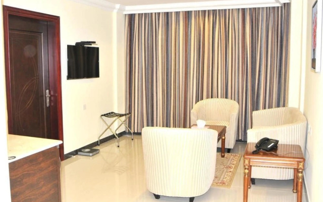 Dream Inn Hotel and Suites
