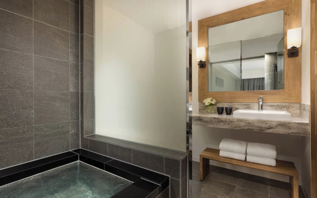 Courtyard by Marriott Hakuba