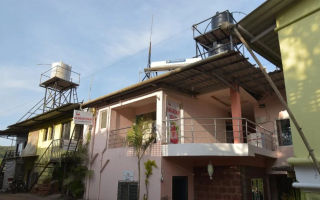 Swaroop Niwas BY OYO Rooms