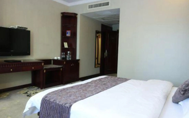 Overseas Chinese Hotel