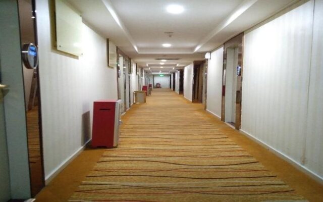 Shiman Art Hotel (Guangzhou Chebei Subway Station)