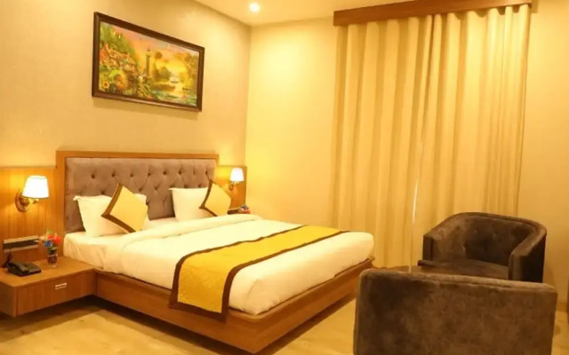 Pine Regency - Aravali's Peak view