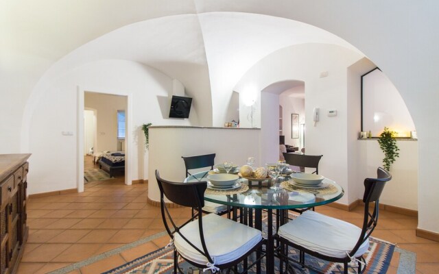 Grand Luxury Apartment Attic Hroznova