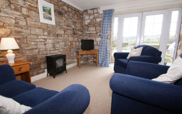 Holmhead Guest House