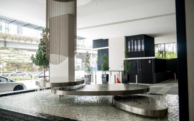 Three28 Tun Razak By Widebed