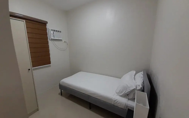 Manzil Anilao Cosy 2 Bedroom Apartment U2