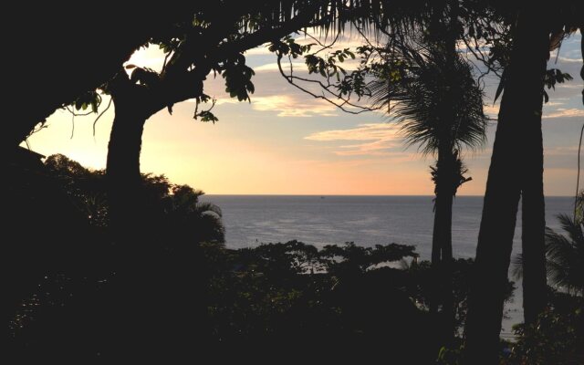 Cool Breeze Bungalows