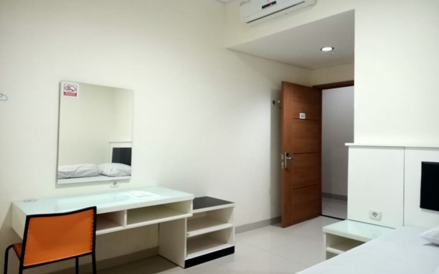 Hotel O Millow Kost Near Gedung Rektorat IAIN PAREPARE