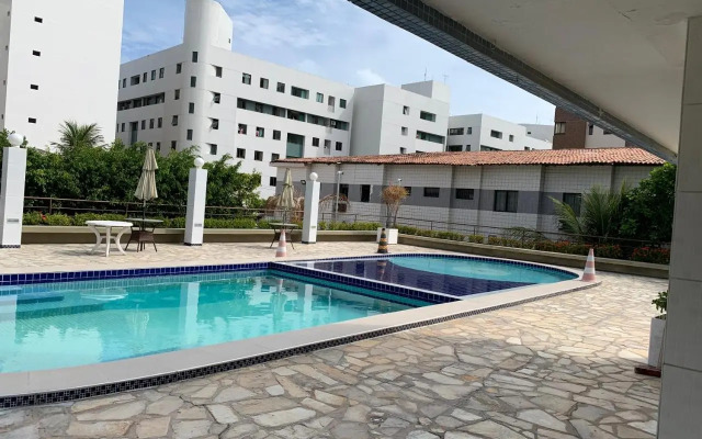 Apartamento amplo com acesso direto à praia!