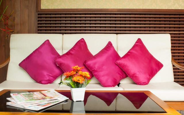 Bangtao Varee Beach Resort