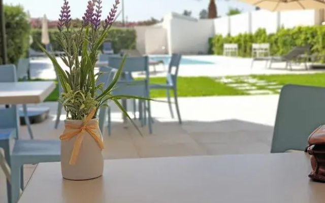 Travini Suite