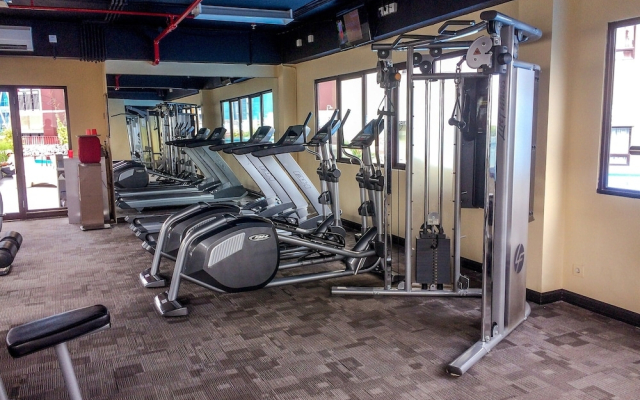 Relaxing Studio Apartment Atria Residences Near Summarecon Mall Serpong