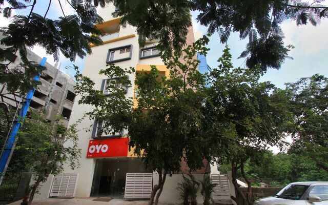 Smile Hotels by OYO Rooms