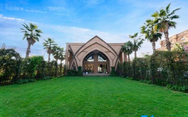 Taifeng Hotel (Qujing Wanda Bund)
