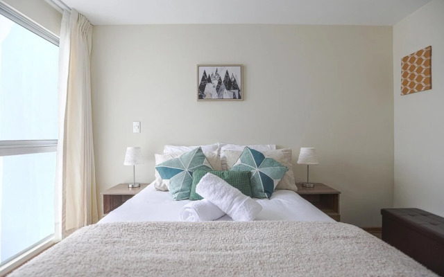 Oceanview 10th Floor Fam Apt W/ Great Common Areas