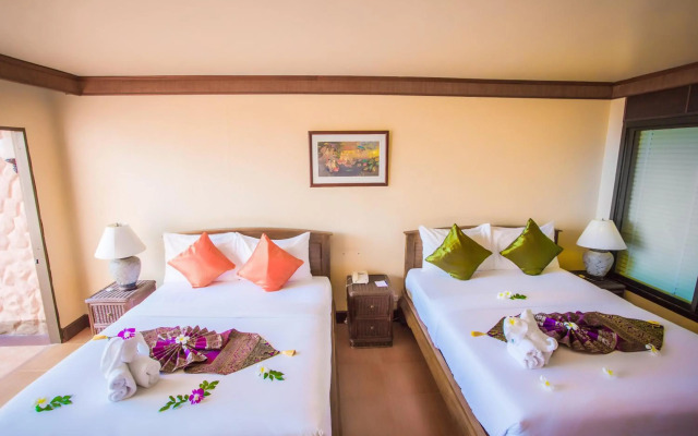 Samui Bayview Resort & Spa