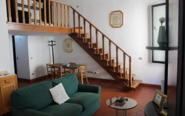 Santa Croce Exclusive