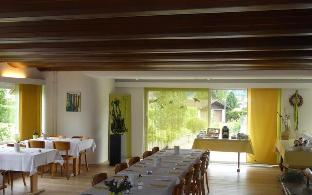 Hotel Post Garni & Camping