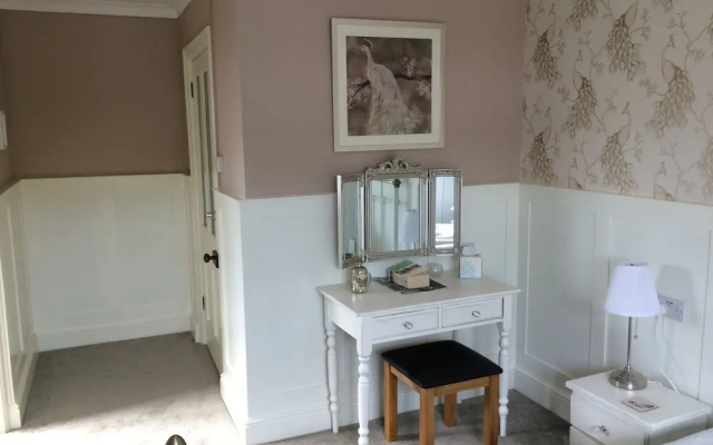Exmoor House - Guest House