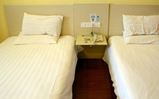 Hanting Hotel Weihai Weigao Square