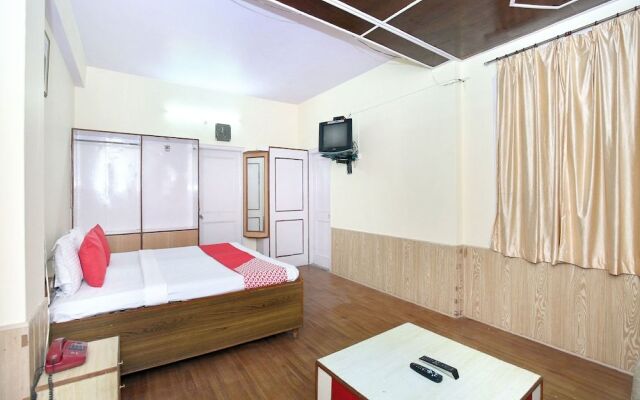 OYO 12241 Home 2RK Shoghi