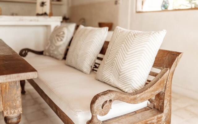 Santai Beach House
