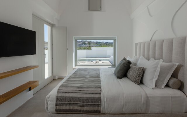 Omna Caldera Suites
