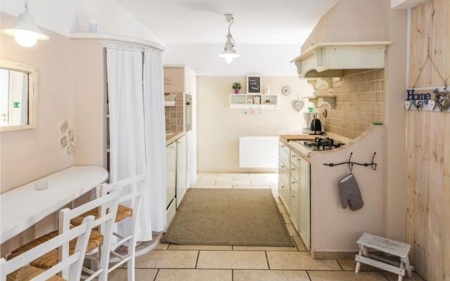 Amazing Home in Rab With Wifi and 3 Bedrooms