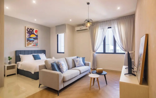 Iconic Regency by Stellar ALV