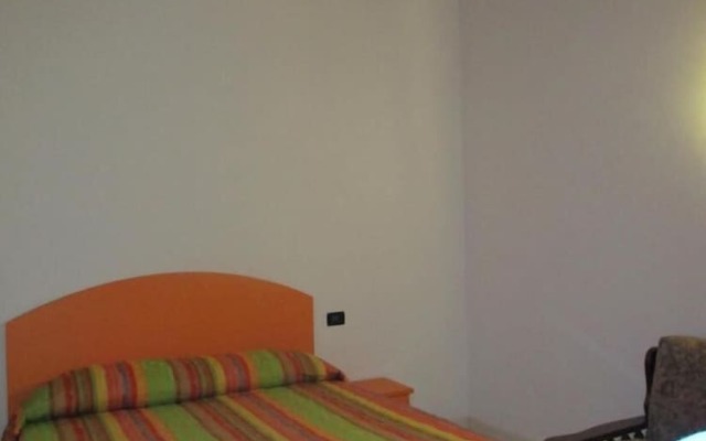 Room in Apartment Agriturismo Rocca Dei Marchesi