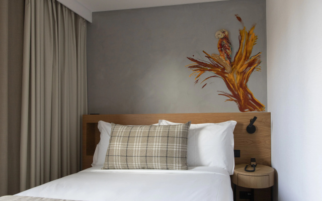 ibis Styles Lisboa Aeroporto - Image 3