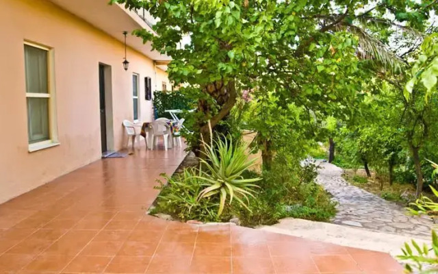 Casa Vacanza Agrustos Luigi