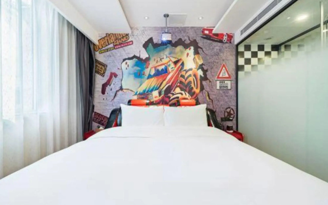 Designer Hotel