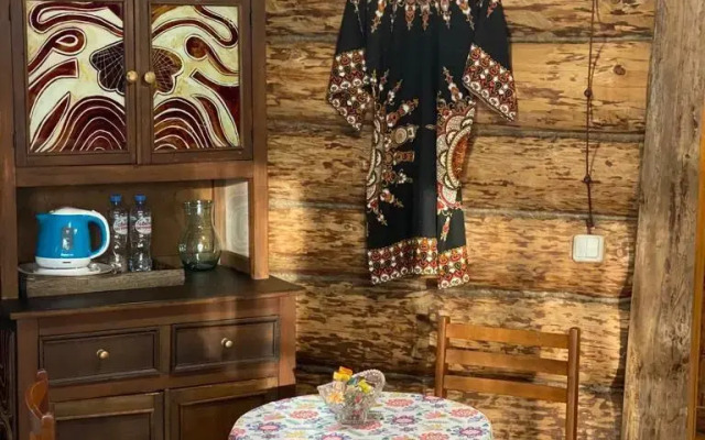 The Zaimki Chalet