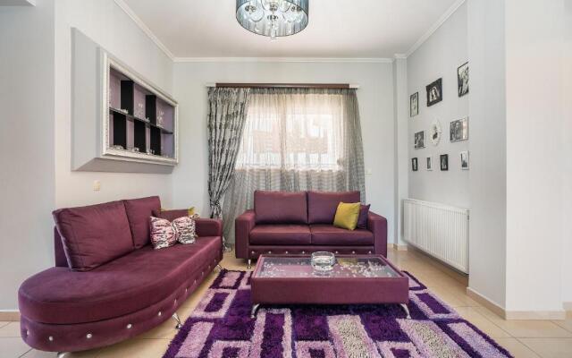 Rafaela's House 2