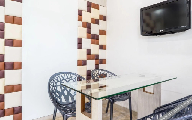 OYO Apartments Worli Seaface