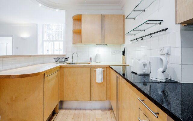 Nevern Sq 2 Bed 2 Bath Cromwell