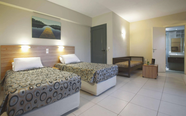 La Stella Suites