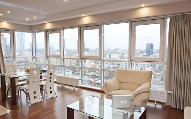 Platinum Towers Country 2 Country