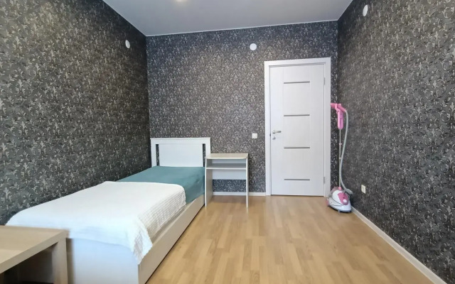 Apartments on Serova street 51/11