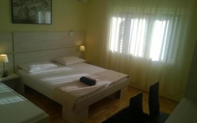 Rooms & Apartments Blue Beach